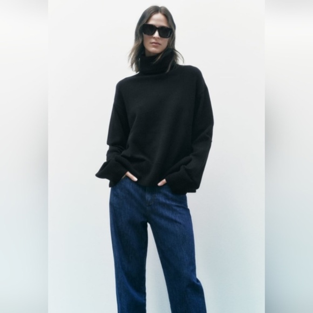 Zara Cuffed Sweater